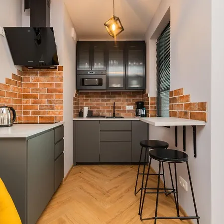 Doki Montownia By Grand * Γκντανσκ