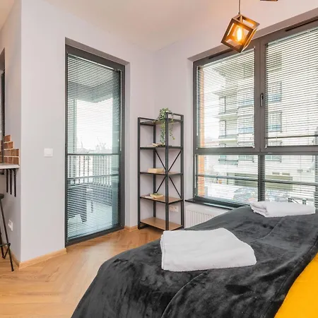 Doki Montownia By Grand